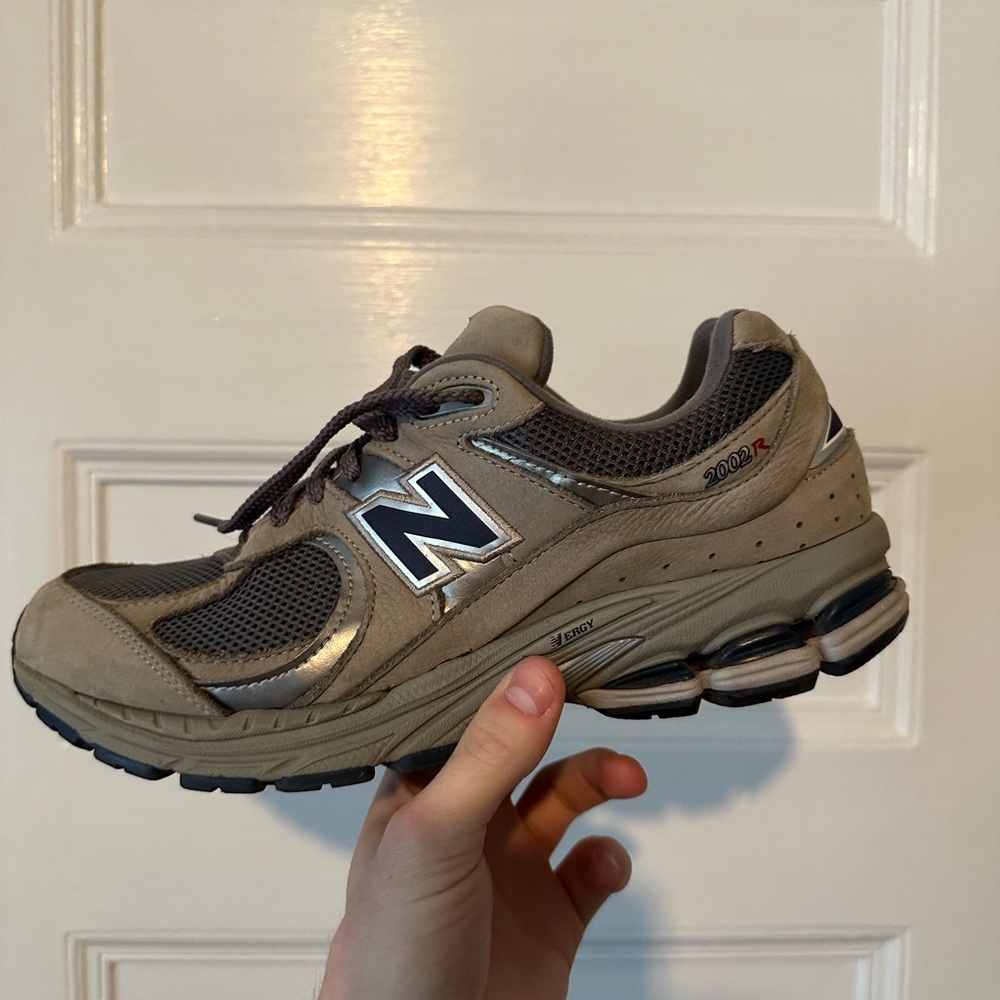 New Balance 2002R in Grey & Blue